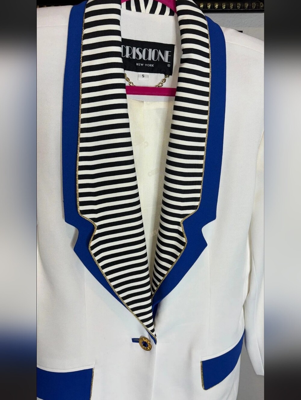 💙Criscione White Blazer with Blue Trim 😱💙🤯 - Picture 2 of 5
